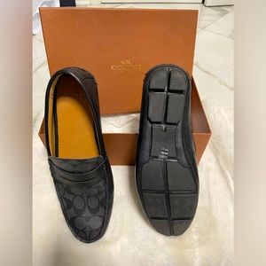 Mens black dress shoes